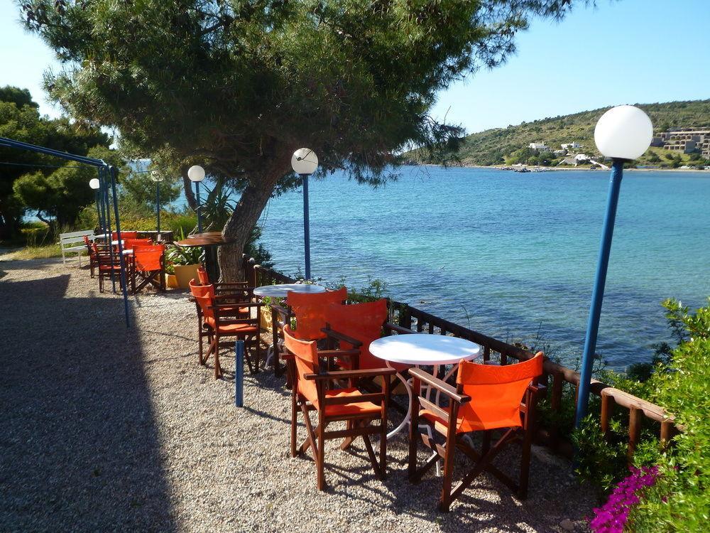 Отель Liberty II Agia Marina  Экстерьер фото
